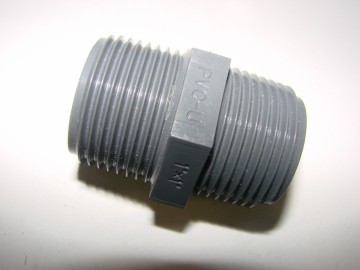 PVC draadnippel 1 x 1"  L3.35.075