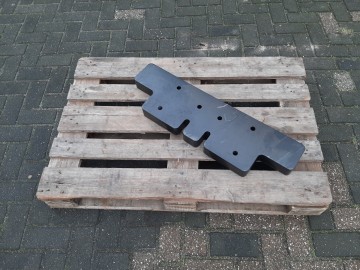 Contragewicht giant g2500 2