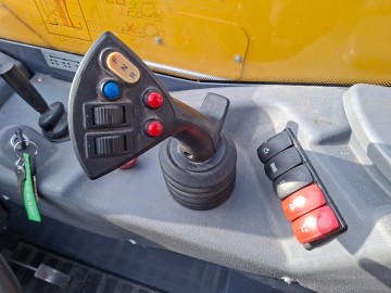Eurotrac th256 825u 12