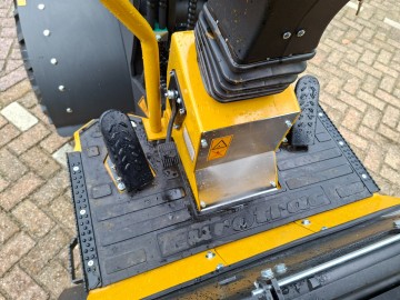Eurotrac w11 m model 2026 13
