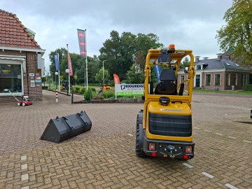 Eurotrac w11 m model 2026 5