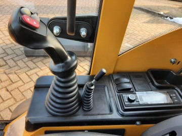 Eurotrac w12 cms 2026 12