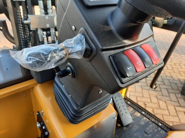 Eurotrac w12 cms 2026 14