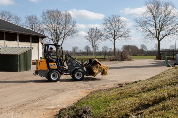 G2300hdpelicanbucket welded teeth2