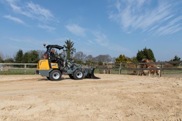 G2300hdx tragrading bucket