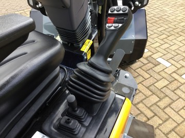 Giant g2200e x tra 11