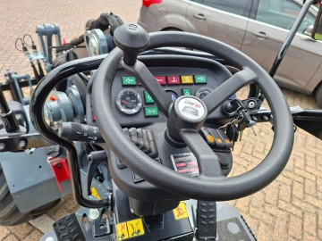 Giant g2300 x tra hd 2026 8