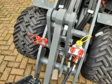 Giant g2500 x tra hd bj 2024 7