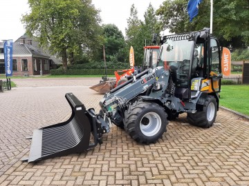 Giant g2700 hd tele 4