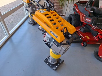 Giant gr680g stamper 1