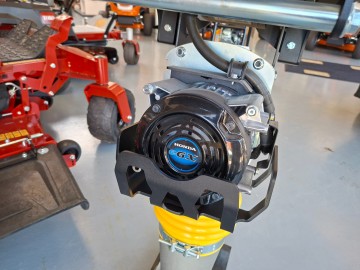 Giant gr740e stamper 6