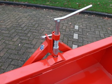 Hsm tb150l grondbak 7