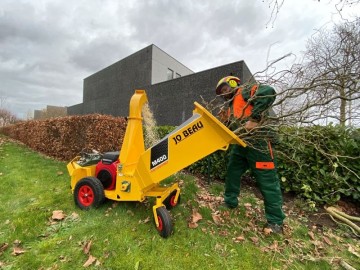Jo beau m400 hakselaar houtversnipperaar broyeur chipper hacksler actie1