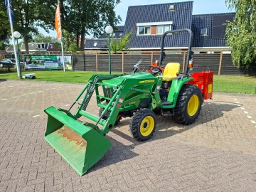 John deere 3036e trekker 1