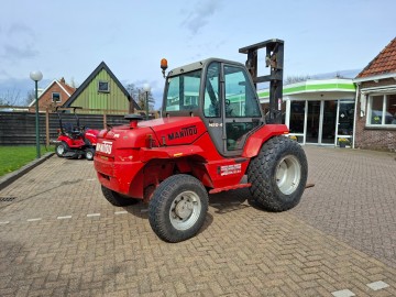 Manitou m30 4  4
