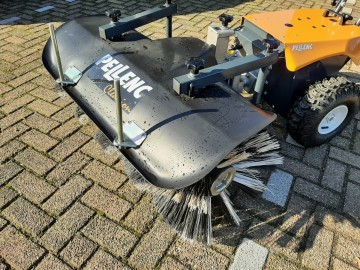 Pellenc veegmachine 6
