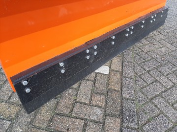 Sneeuwschuif 208m giant aansluiting 8