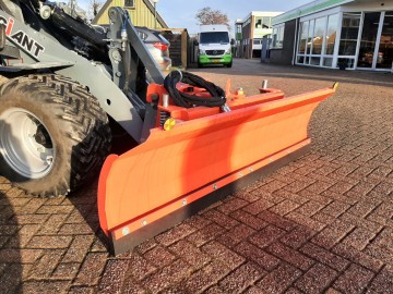 Sneeuwschuif ss 2000 1