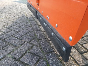 Sneeuwschuif v model giant 182m 11