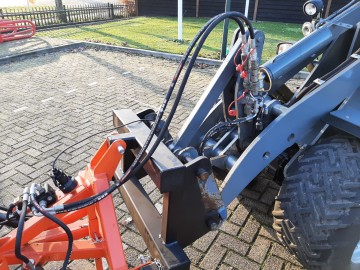 Sneeuwschuif v model giant 182m 9