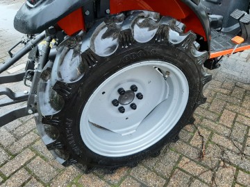 Tafe 6028m trekker 16