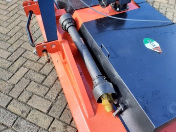 Weidebloter wb 275 8